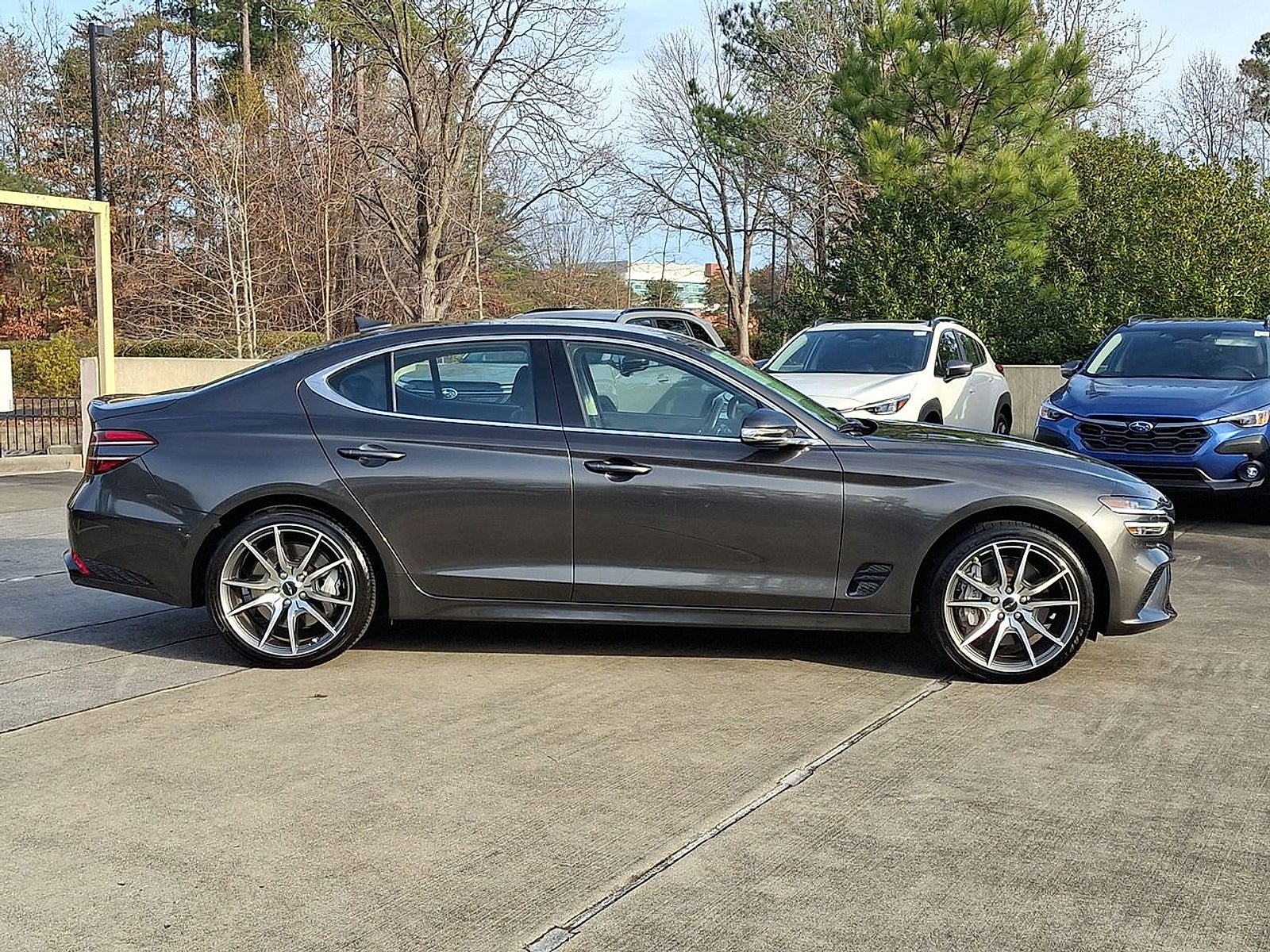 2025 Genesis G70 2.5T RWD