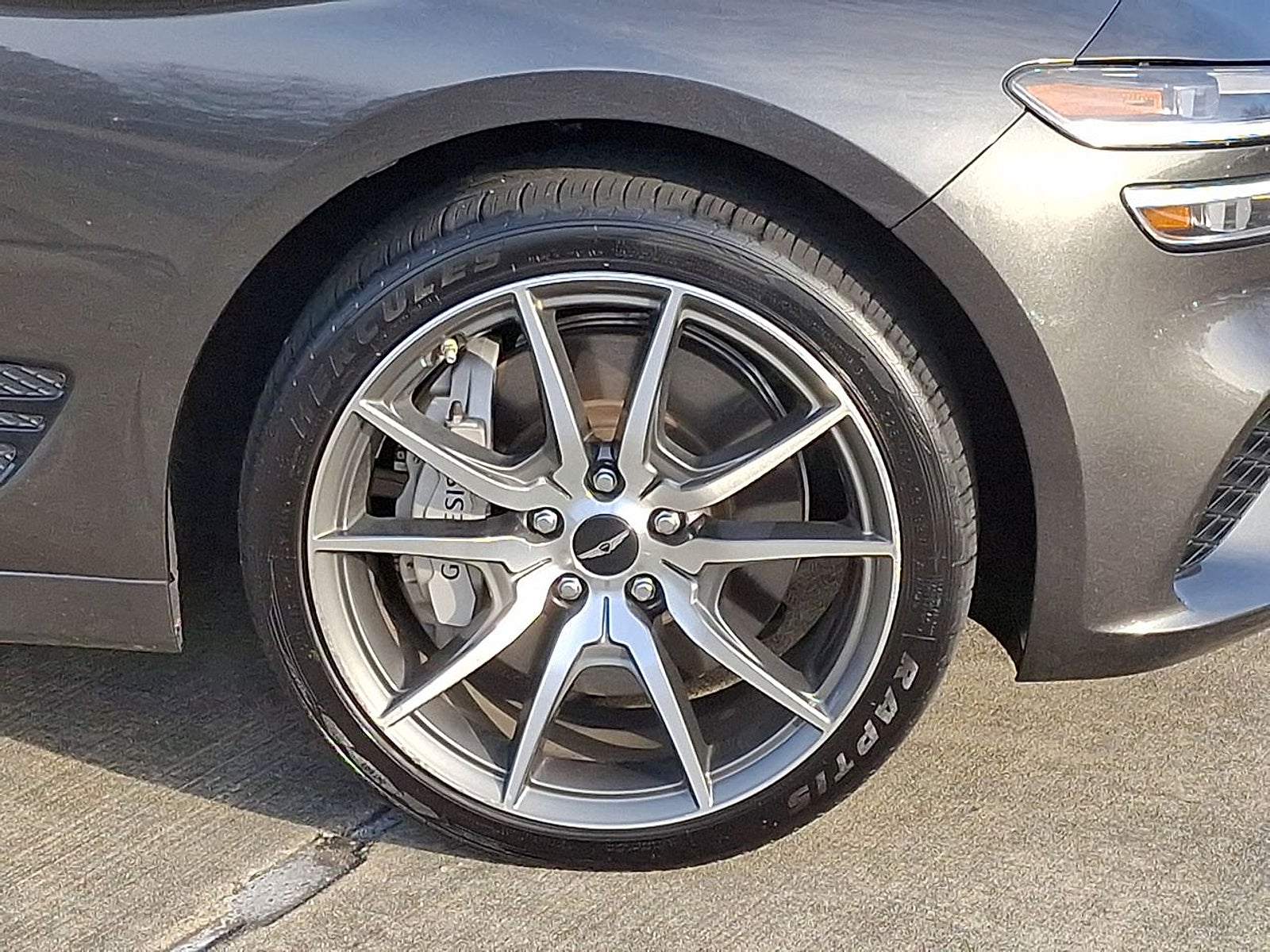 2025 Genesis G70 2.5T RWD