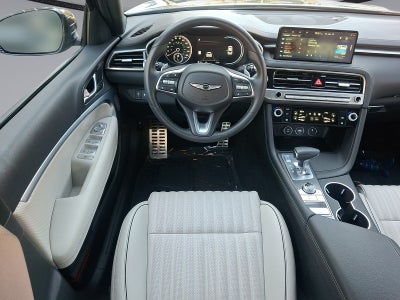 2025 Genesis G70 2.5T RWD