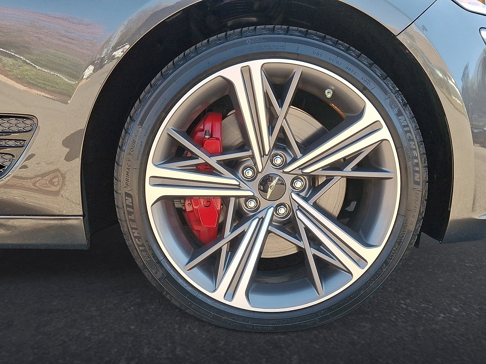 2025 Genesis G70 2.5T RWD