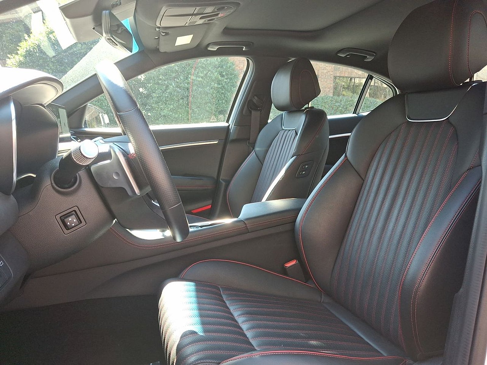 2025 Genesis G70 2.5T RWD