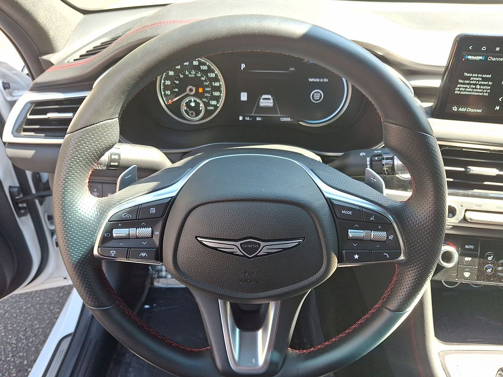 2025 Genesis G70 2.5T RWD