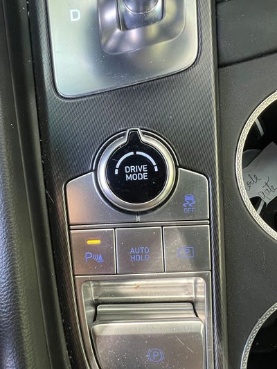 2024 Genesis G70 2.5T RWD