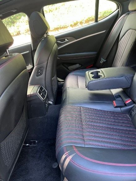 2024 Genesis G70 2.5T RWD