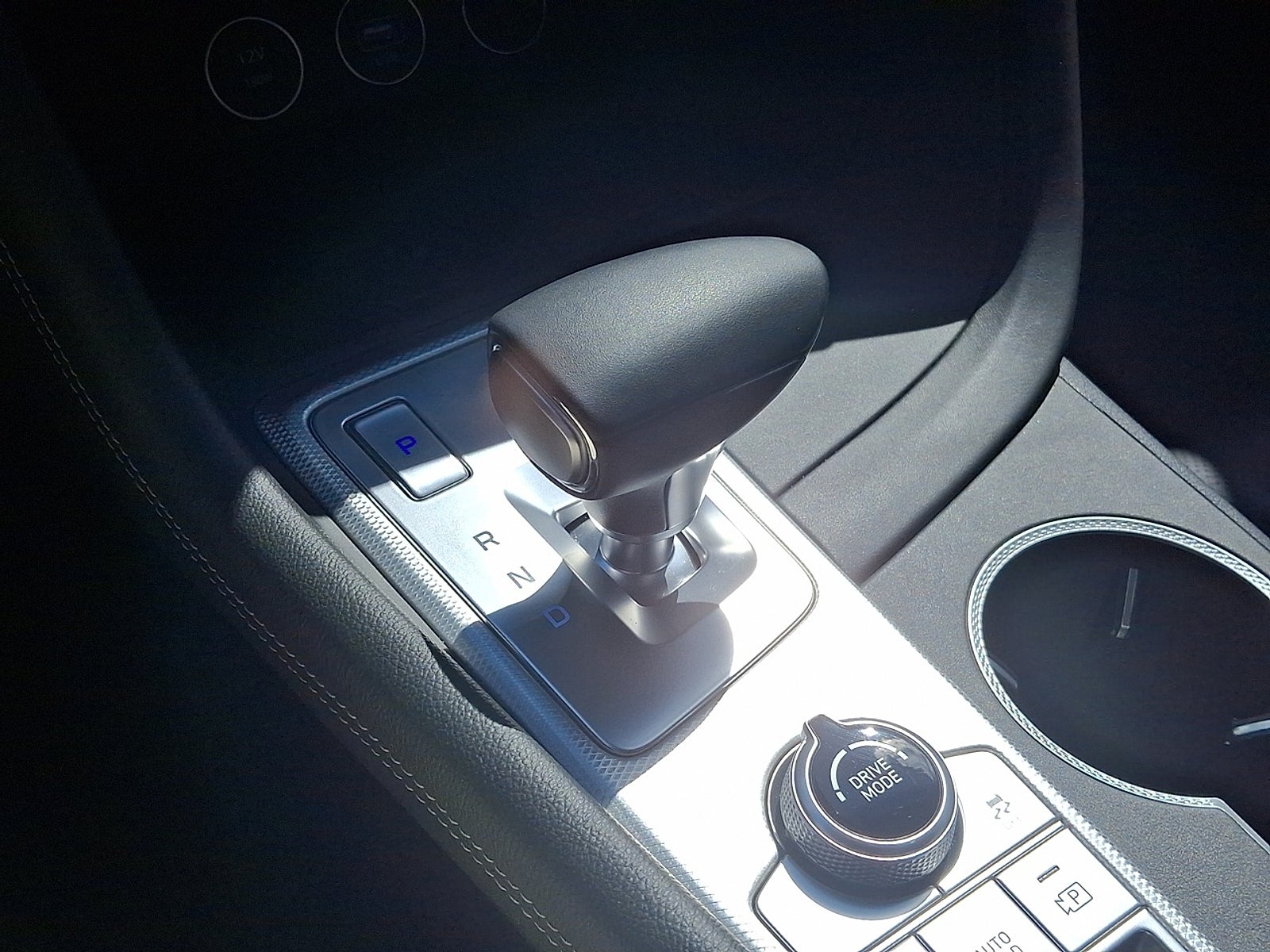 2026 Genesis G70 2.5T AWD Prestige