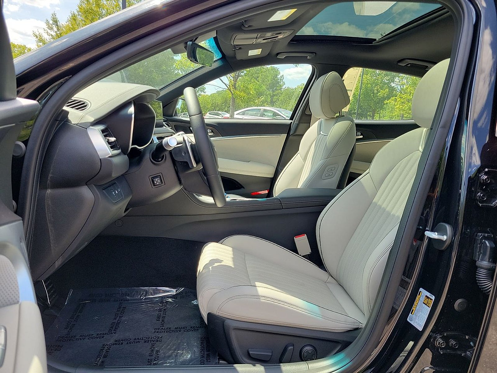 2025 Genesis G70 2.5T RWD