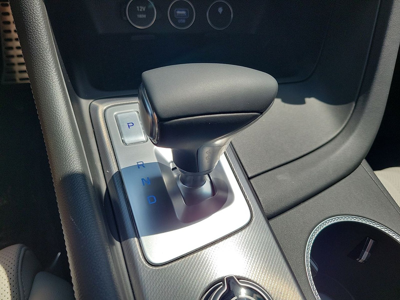 2025 Genesis G70 2.5T RWD