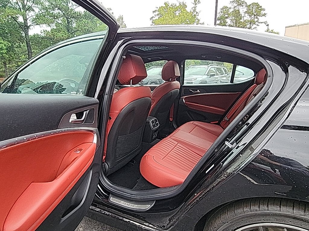 2025 Genesis G70 2.5T RWD
