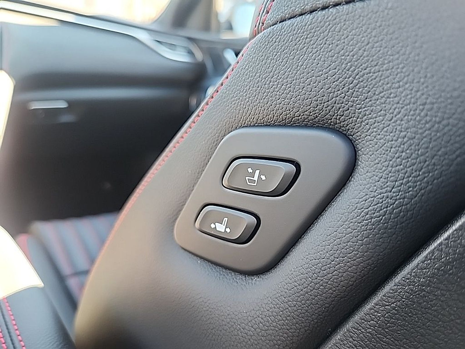 2026 Genesis G70 3.3T RWD Sport Prestige