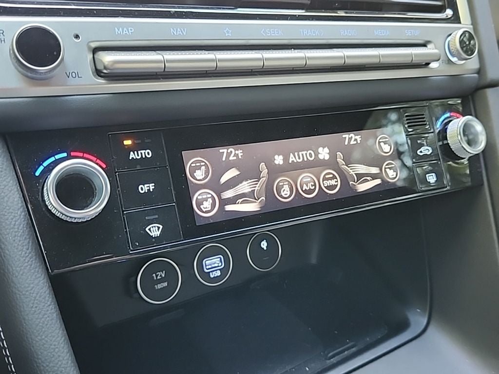 2024 Genesis G70 3.3T AWD Sport Advanced