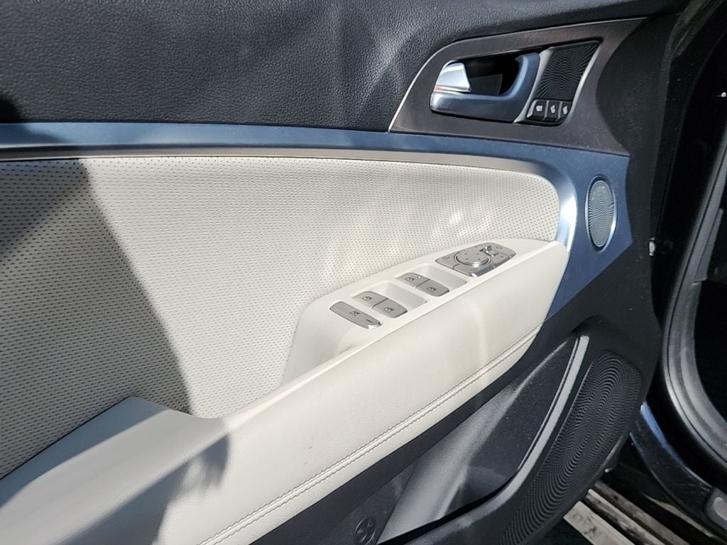2024 Genesis G70 3.3T AWD Sport Advanced