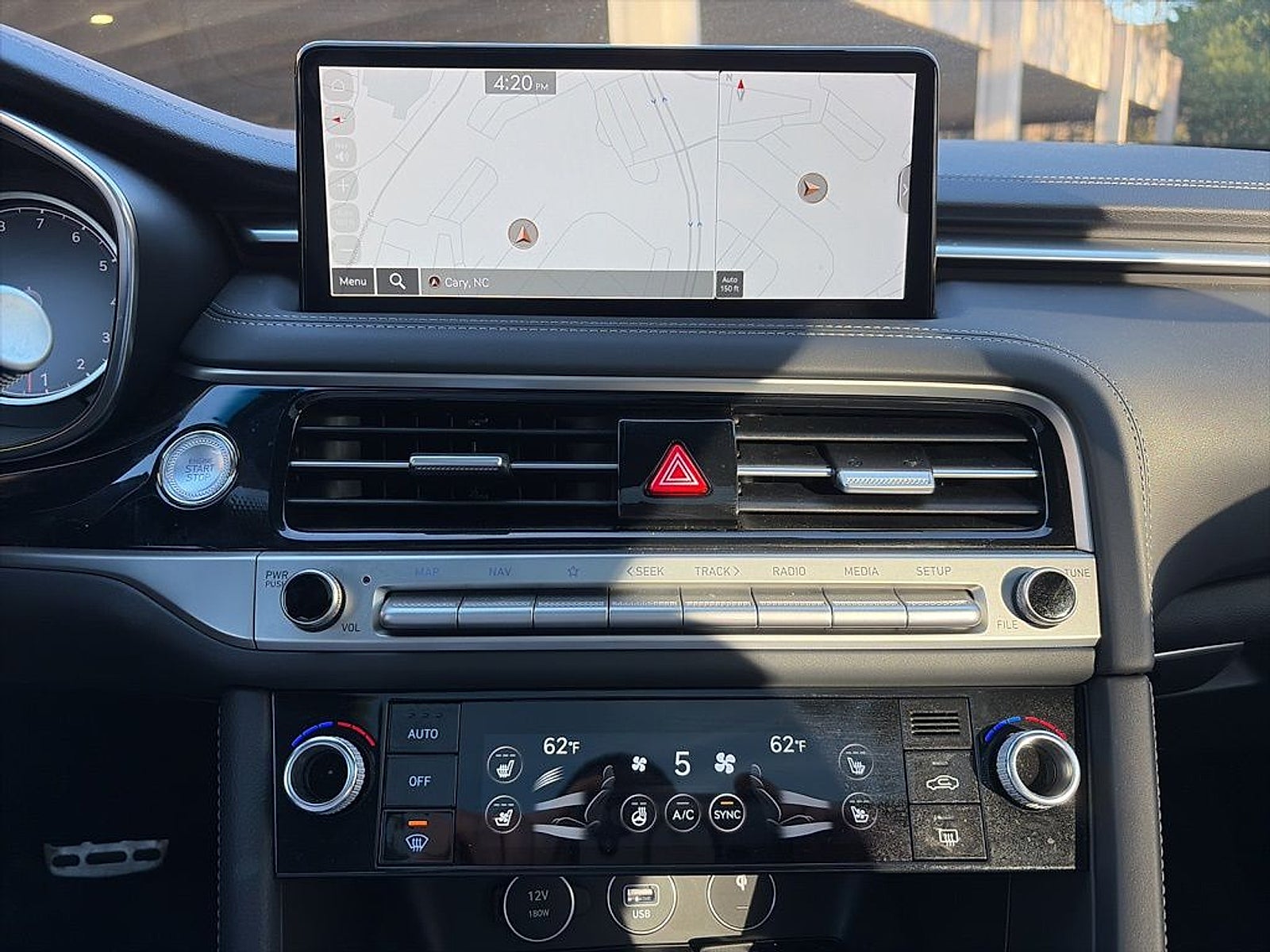 2025 Genesis G70 3.3T AWD Sport Advanced