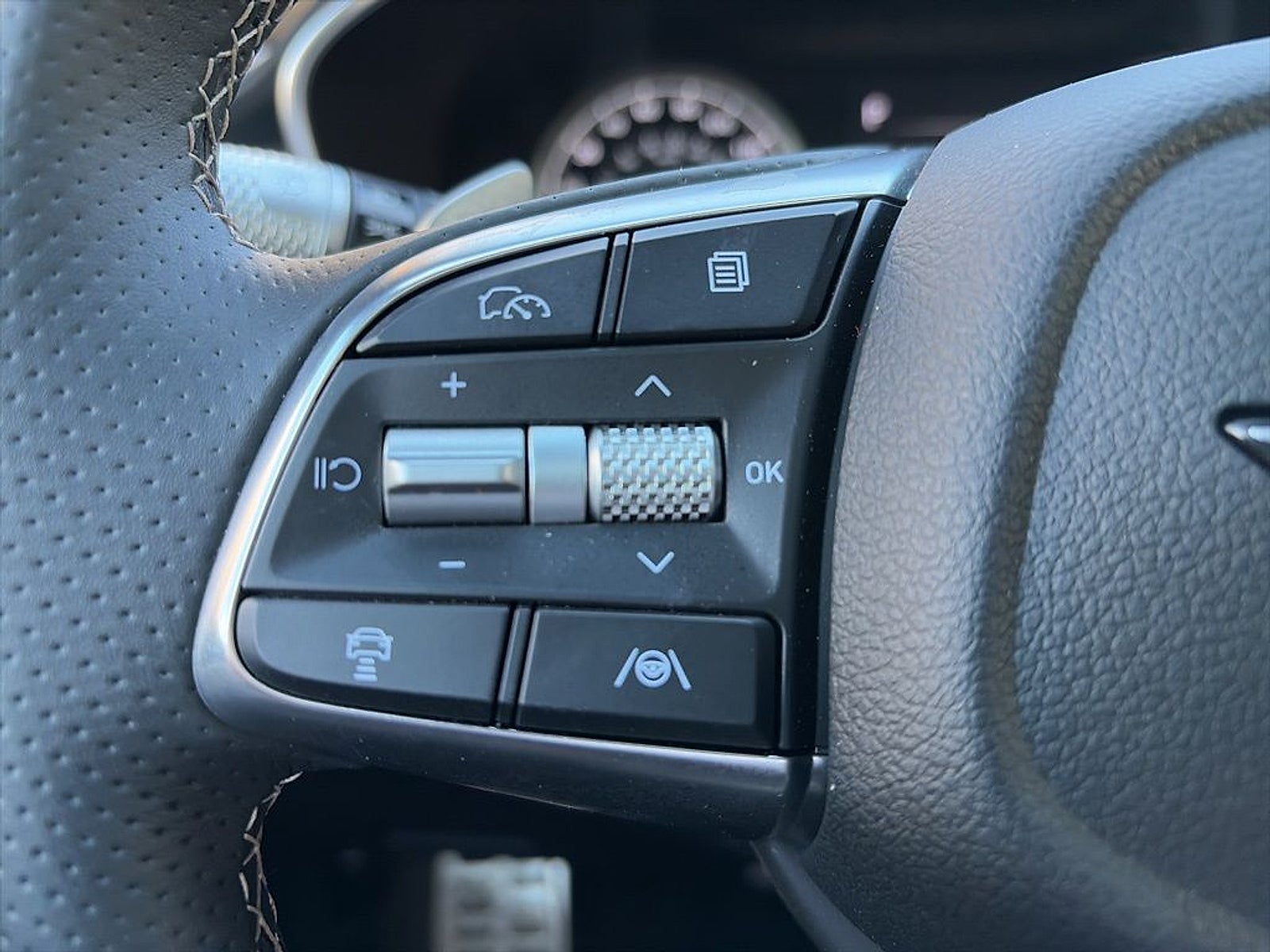 2025 Genesis G70 3.3T AWD Sport Advanced