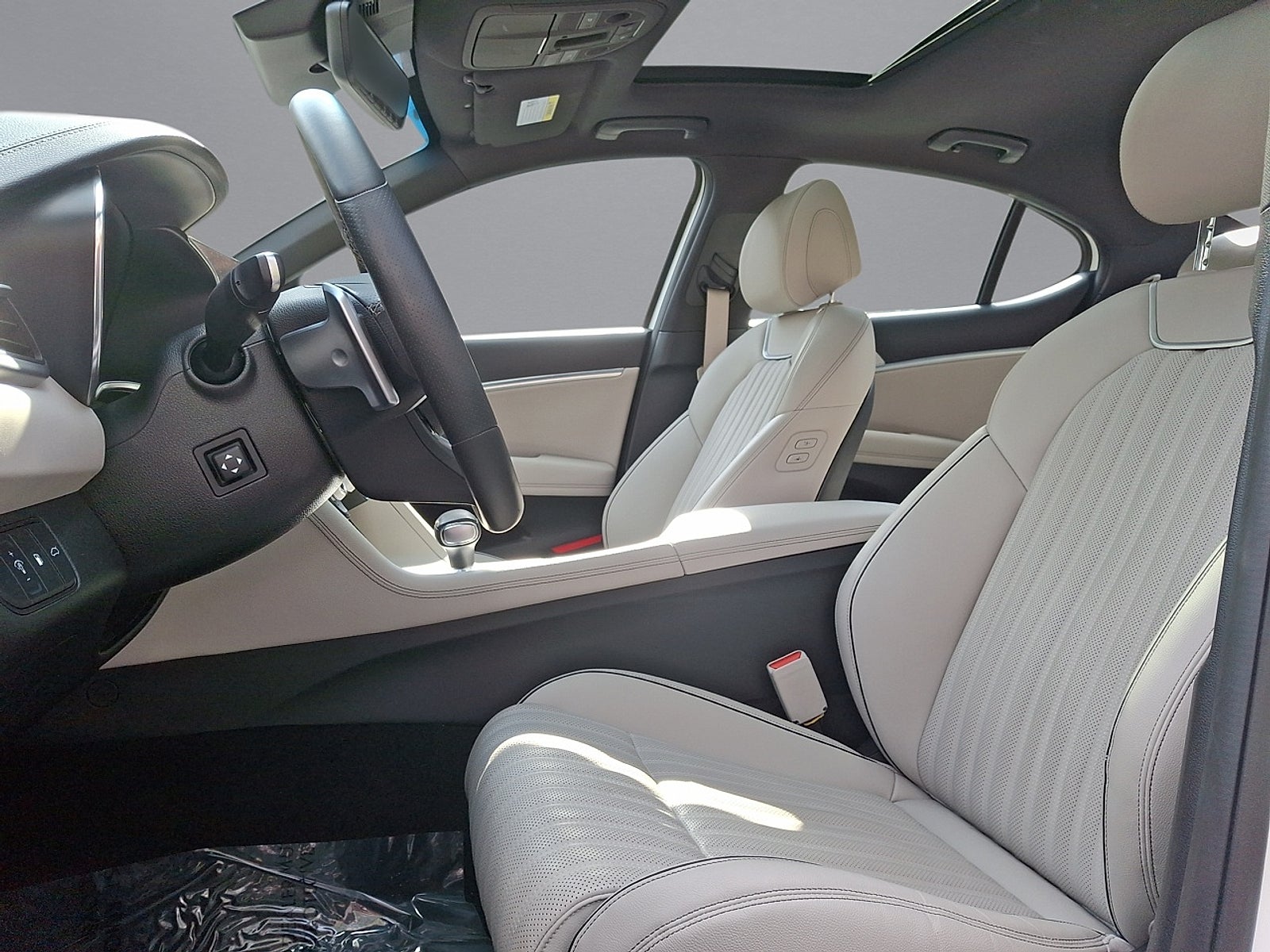 2023 Genesis G70 3.3T RWD