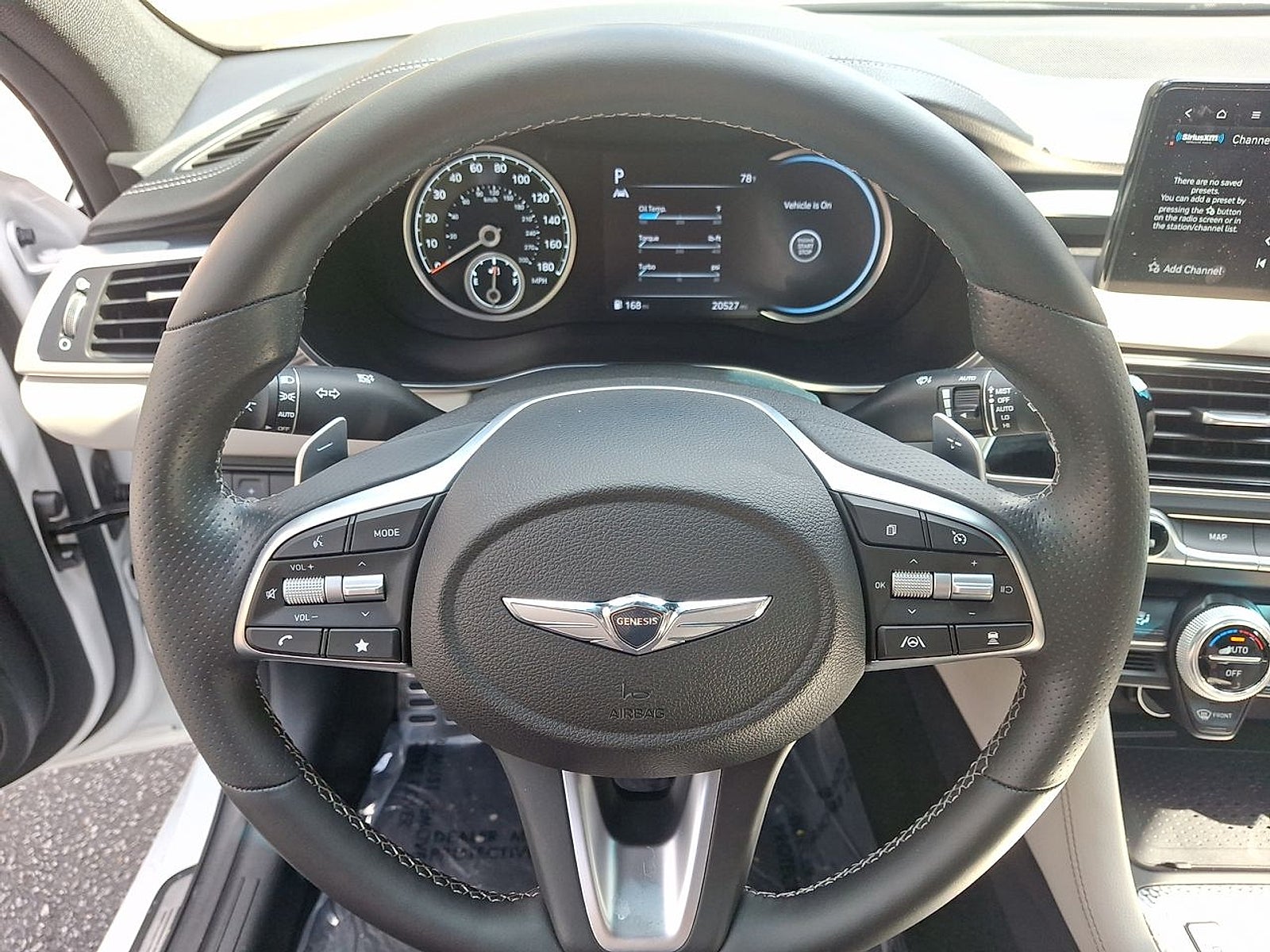 2023 Genesis G70 3.3T RWD