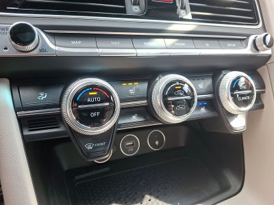 2023 Genesis G70 3.3T RWD