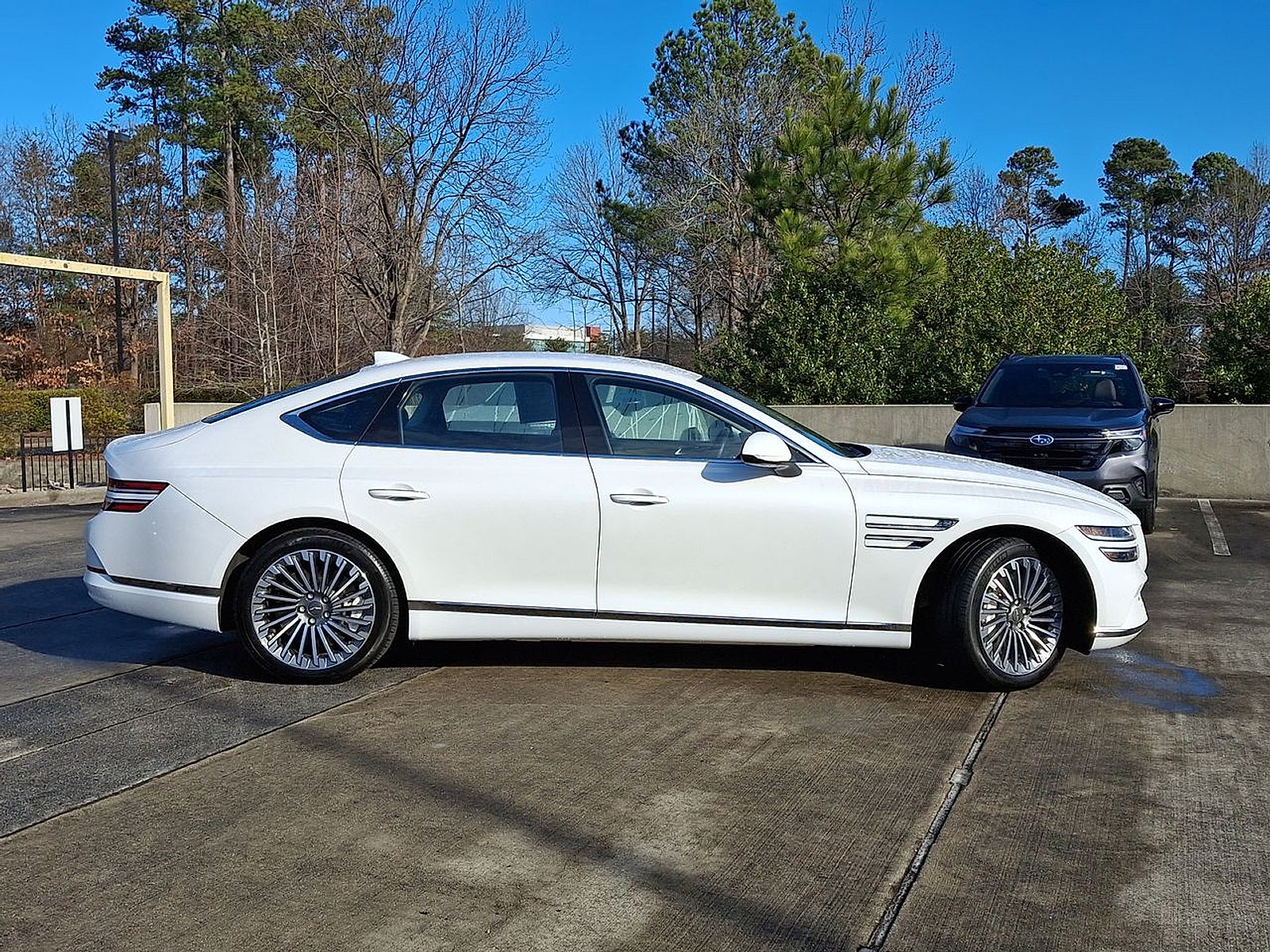 2024 Genesis Electrified G80 Advanced