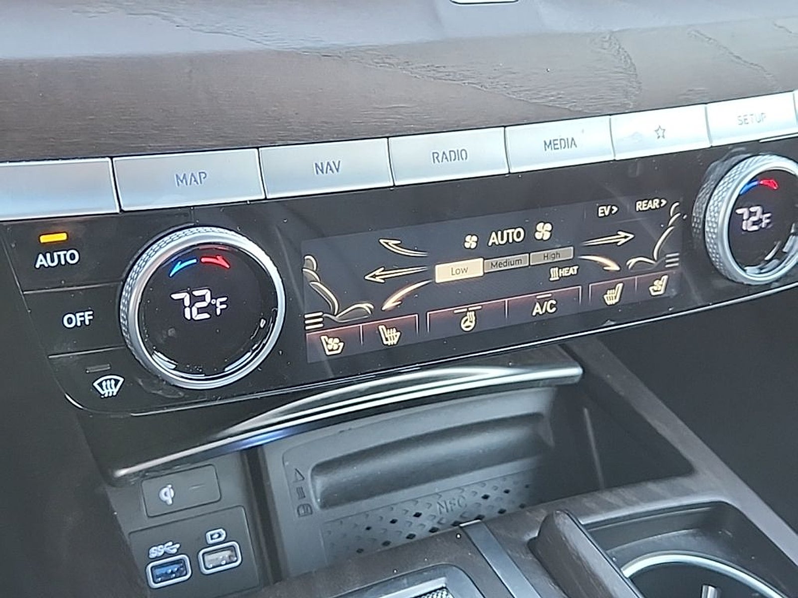 2024 Genesis Electrified G80 Advanced