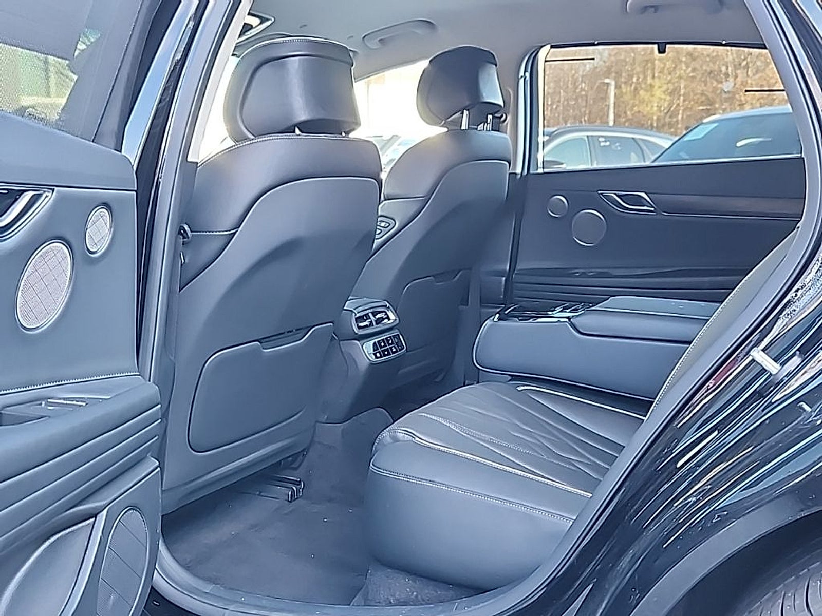 2024 Genesis Electrified G80 Advanced