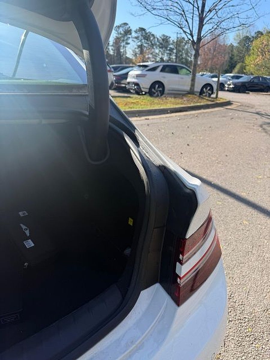 2024 Genesis Electrified G80 Advanced