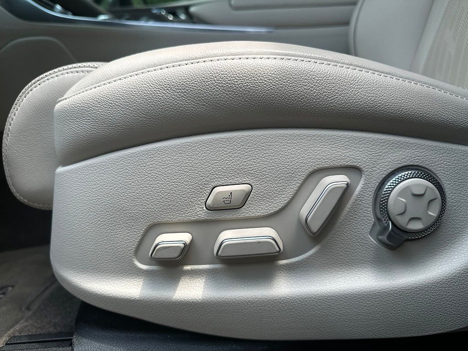 2024 Genesis GV80 2.5T AWD