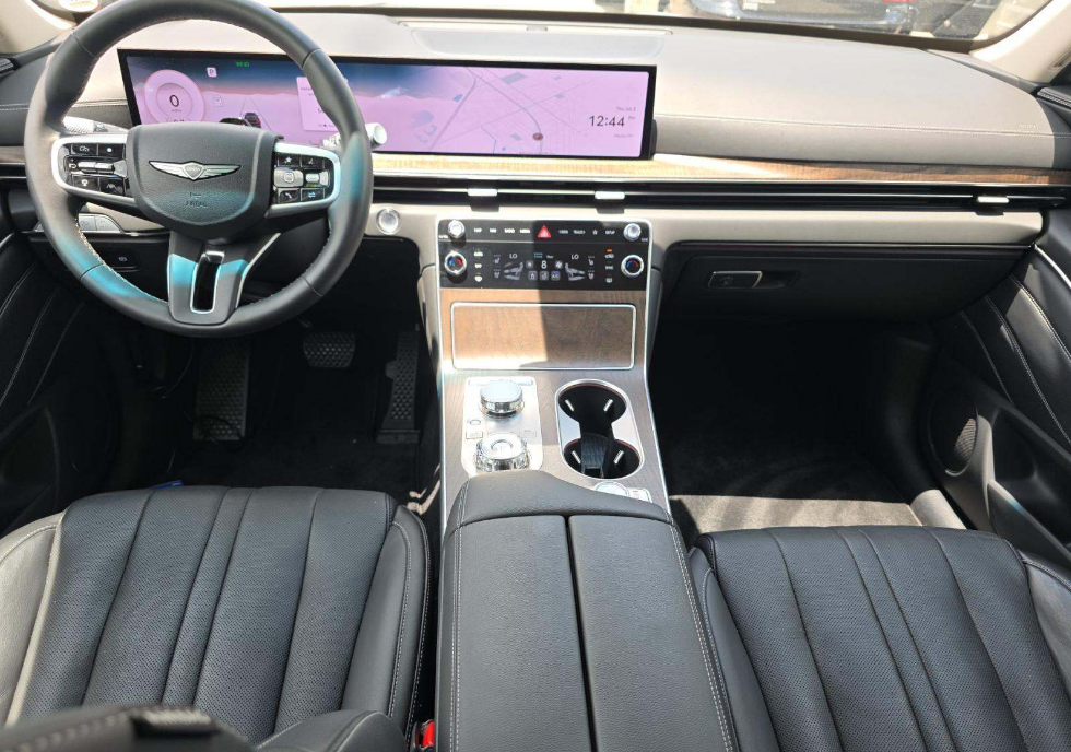 2025 Genesis GV80 2.5T Advanced AWD