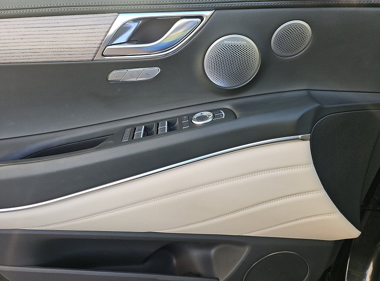 2025 Genesis GV80 2.5T Prestige AWD