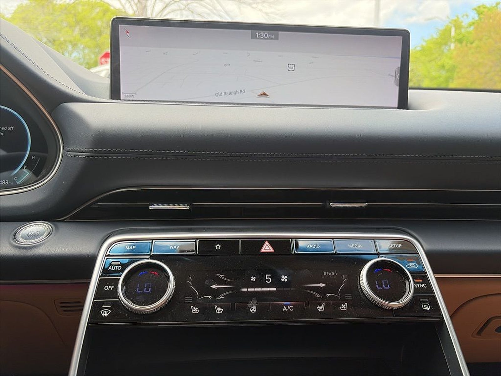 2022 Genesis GV80 Prestige Signature