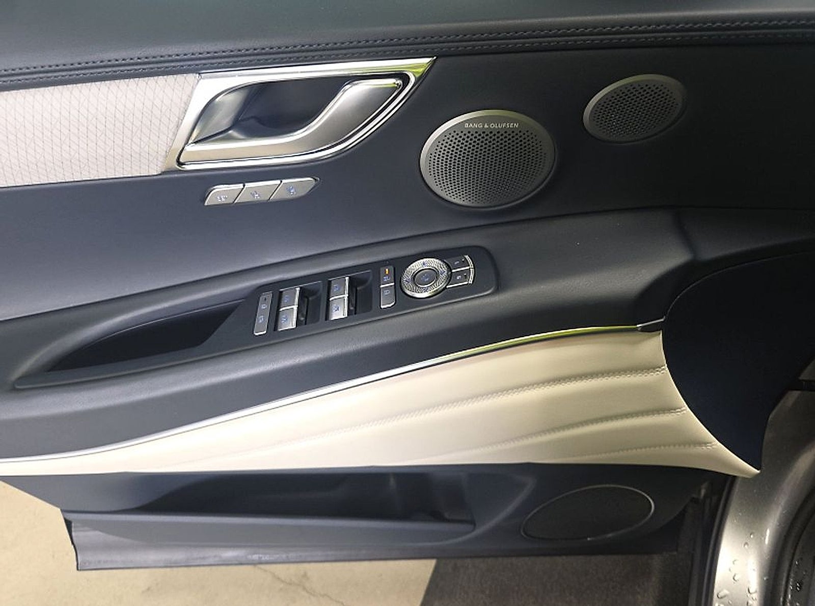 2025 Genesis GV80 3.5T Prestige AWD