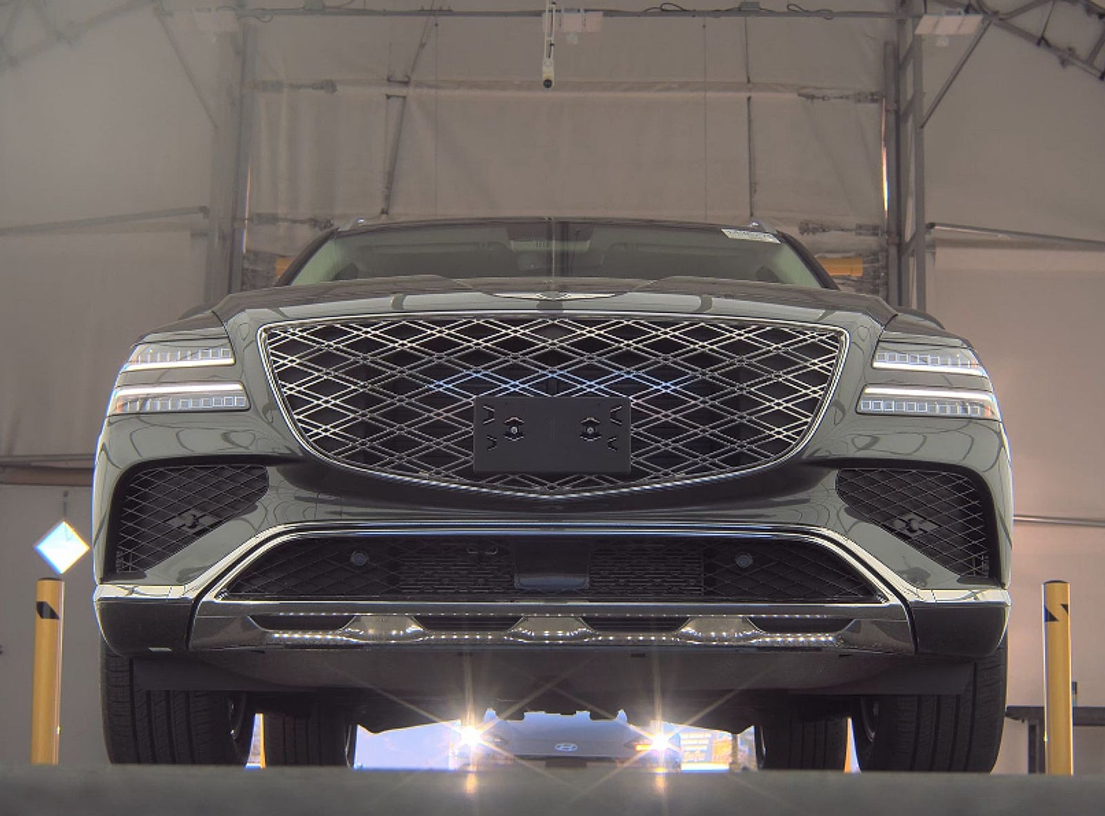 2025 Genesis GV80 2.5T Standard AWD