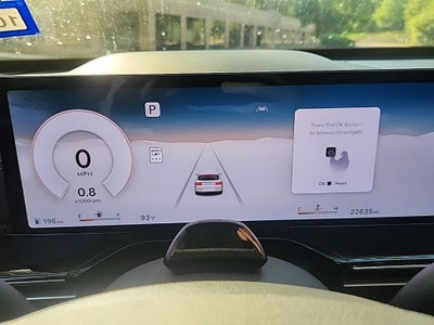2025 Genesis GV80 2.5T Standard AWD