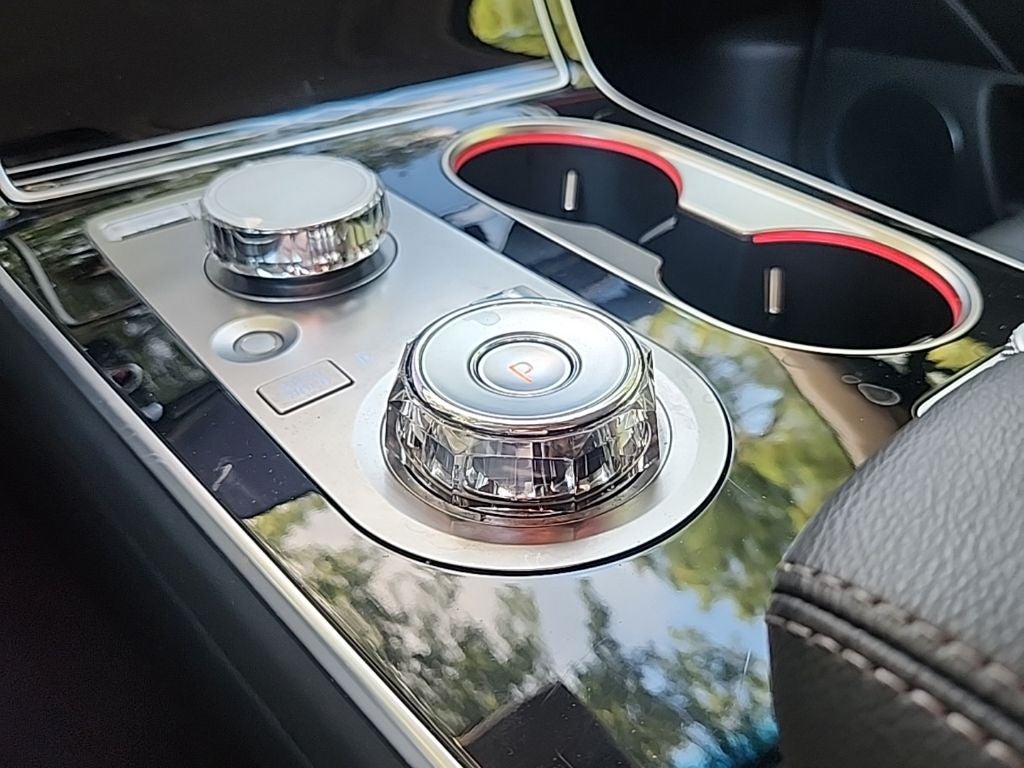 2025 Genesis GV80 2.5T Standard AWD