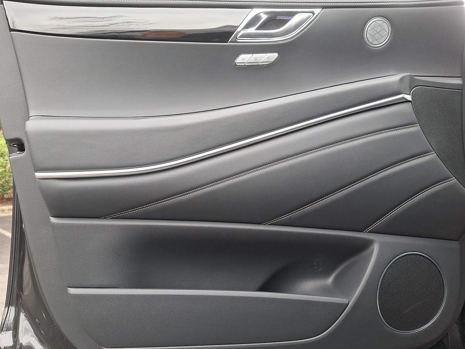 2025 Genesis GV80 2.5T Standard AWD