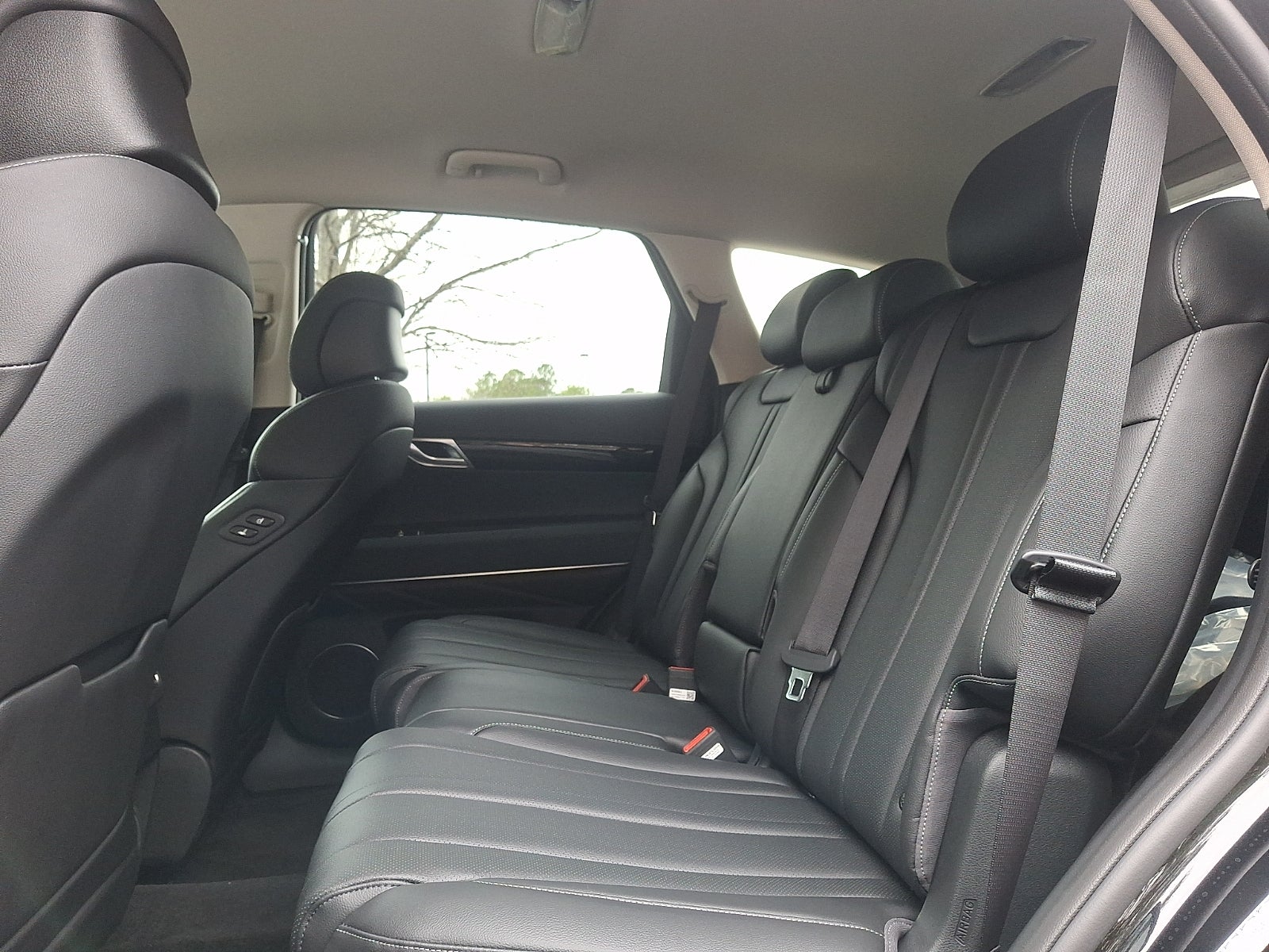 2025 Genesis GV80 2.5T Standard AWD