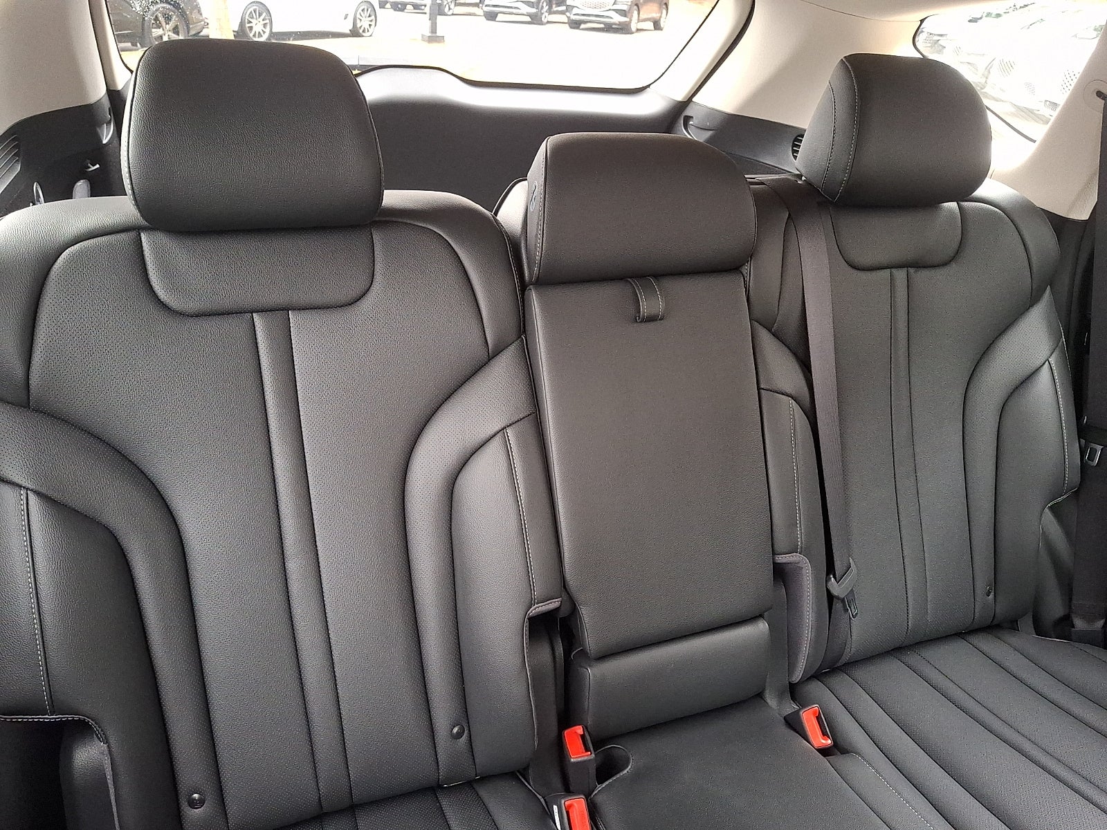 2025 Genesis GV80 2.5T Standard AWD