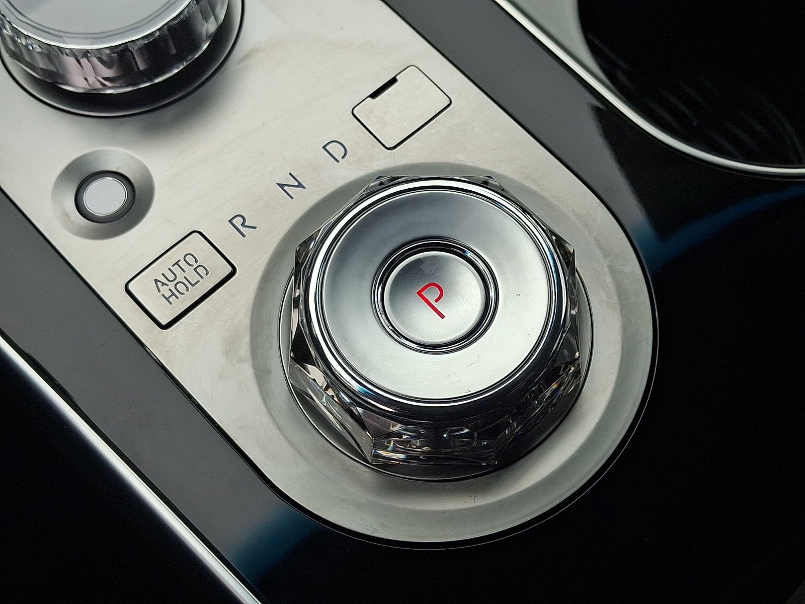 2025 Genesis GV80 2.5T Standard AWD