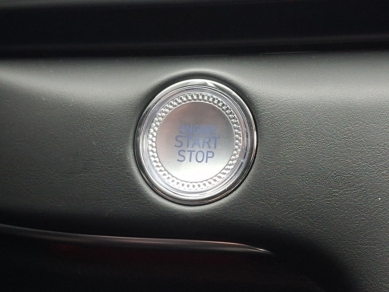 2025 Genesis GV80 2.5T Standard AWD