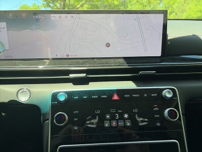 2025 Genesis GV80 2.5T Standard AWD
