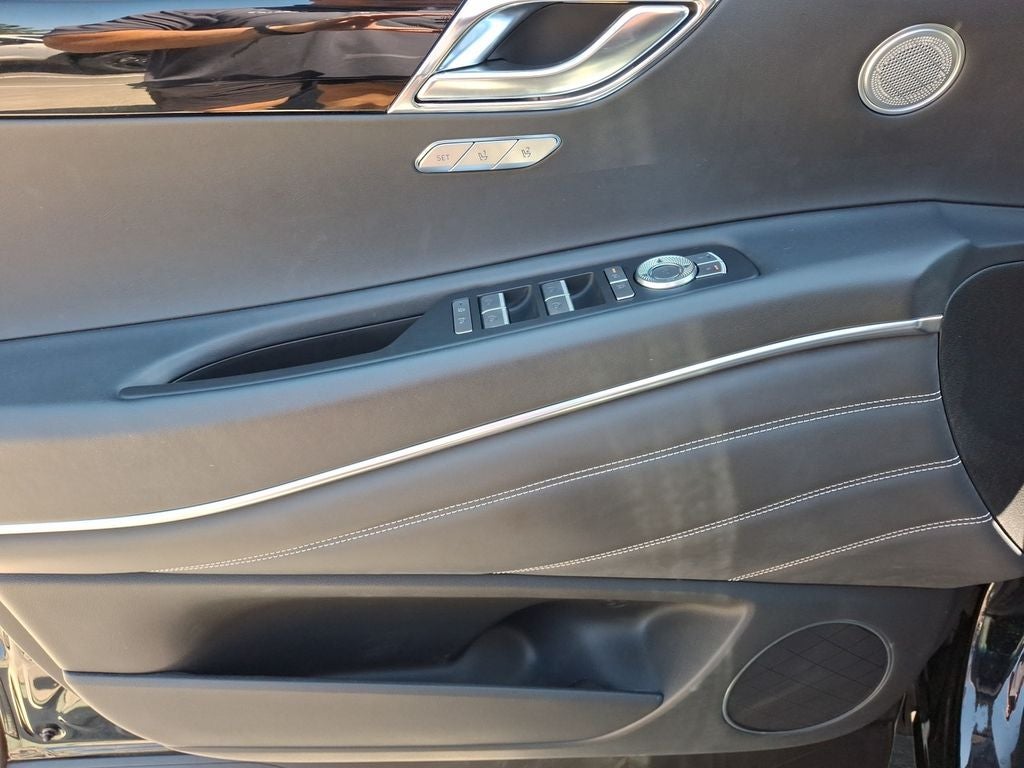 2025 Genesis GV80 2.5T Standard AWD