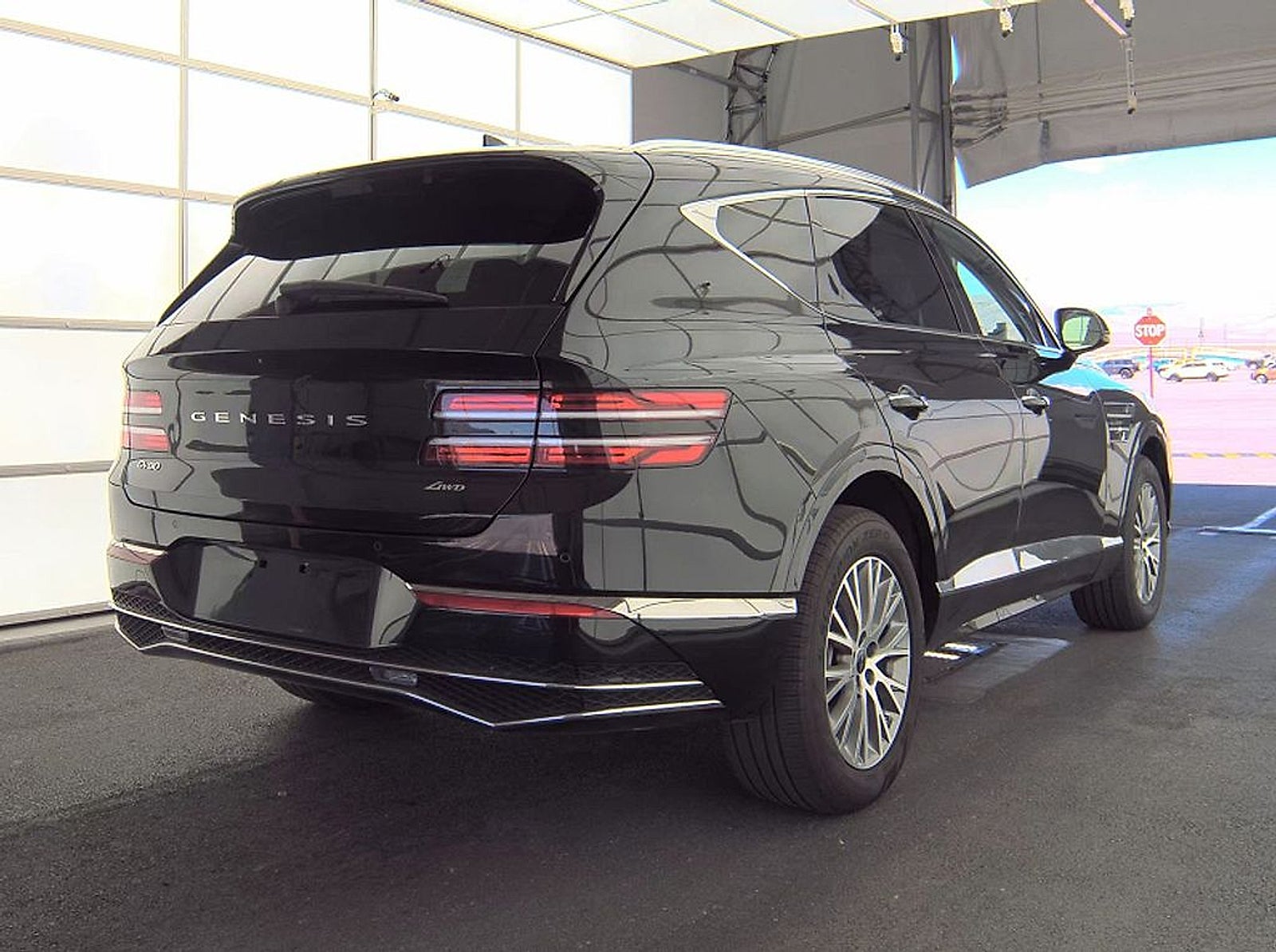 2025 Genesis GV80 2.5T Standard AWD