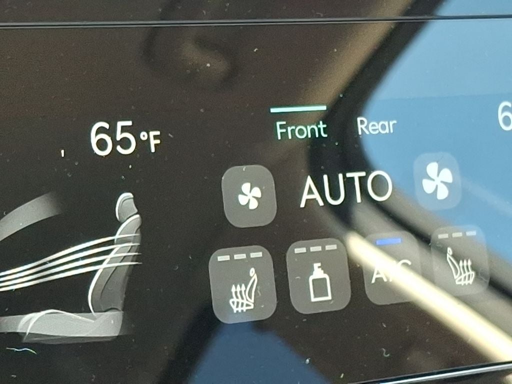 2025 Genesis GV80 2.5T Standard AWD