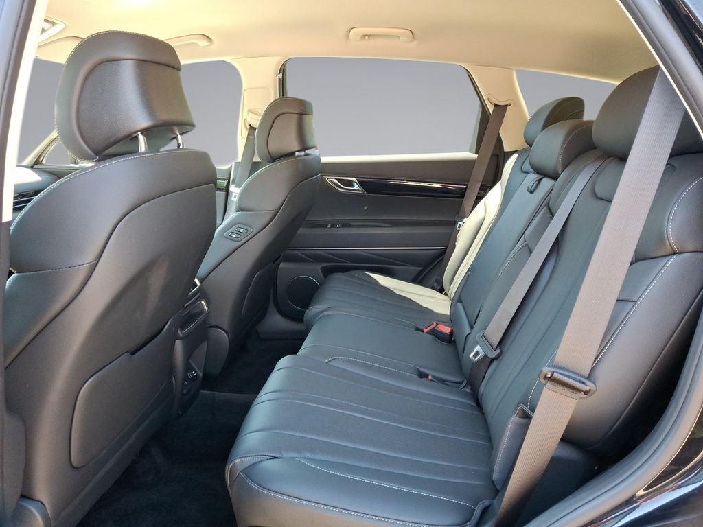2025 Genesis GV80 2.5T Standard AWD