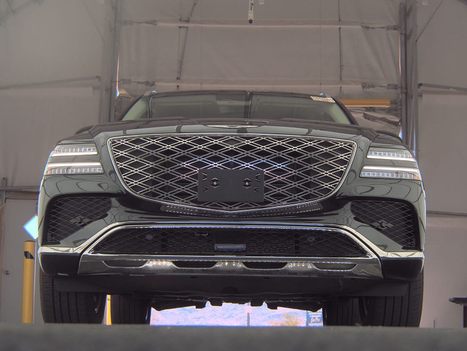 2025 Genesis GV80 2.5T Standard AWD