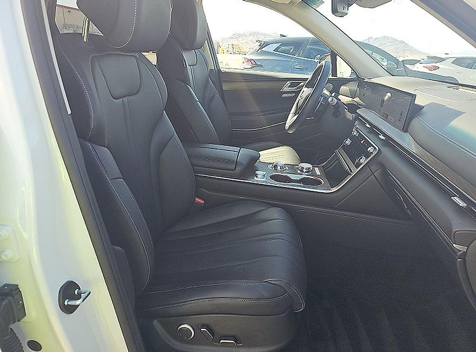 2025 Genesis GV80 2.5T Select AWD