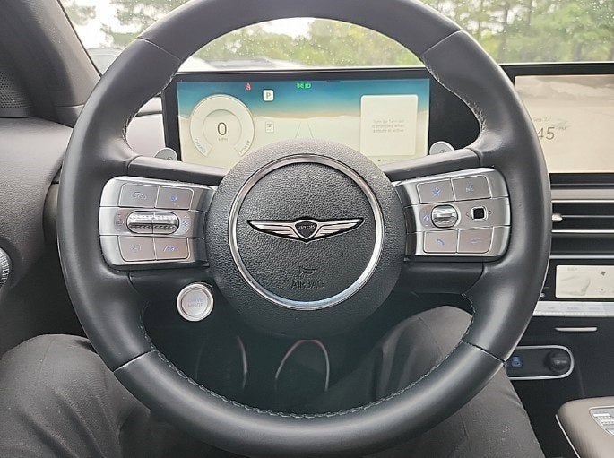 2025 Genesis GV60 Standard RWD