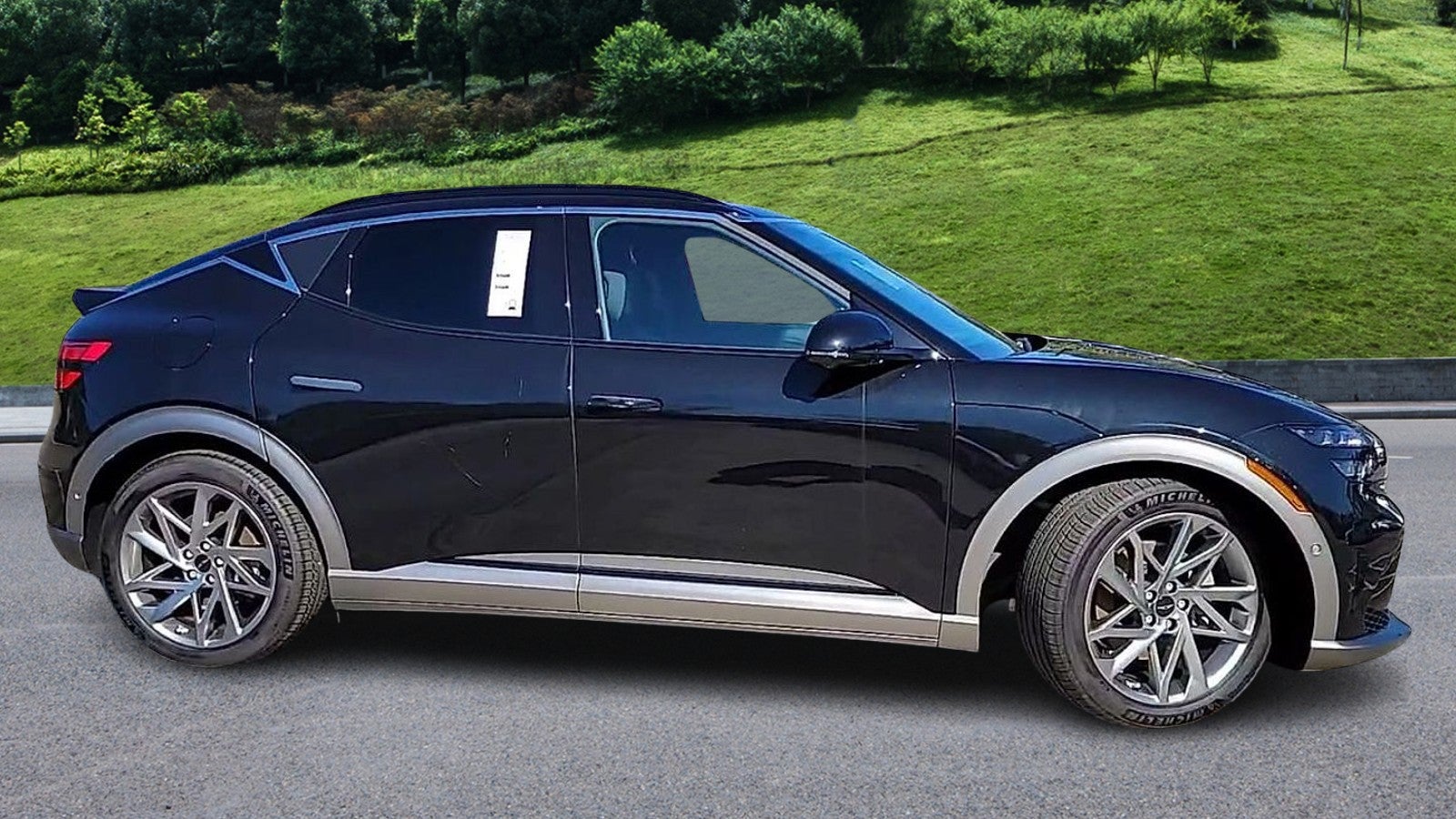 2024 Genesis GV60 Advanced AWD