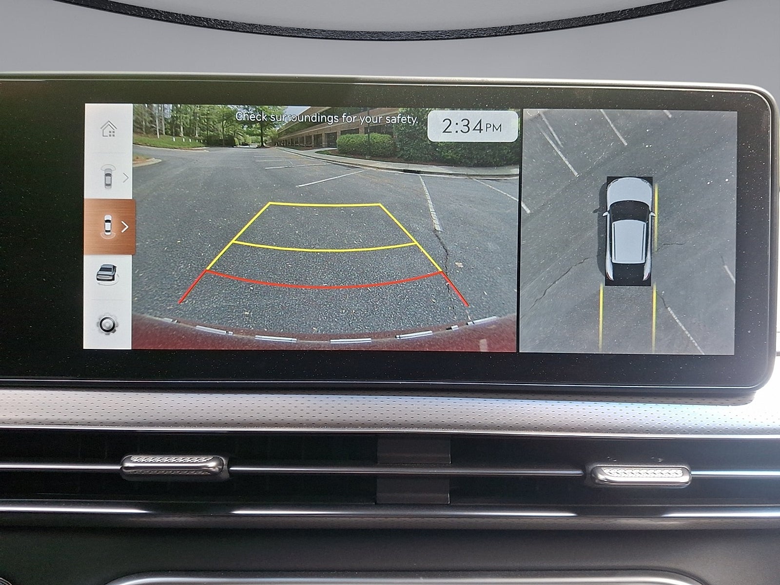 2025 Genesis GV60 Advanced AWD