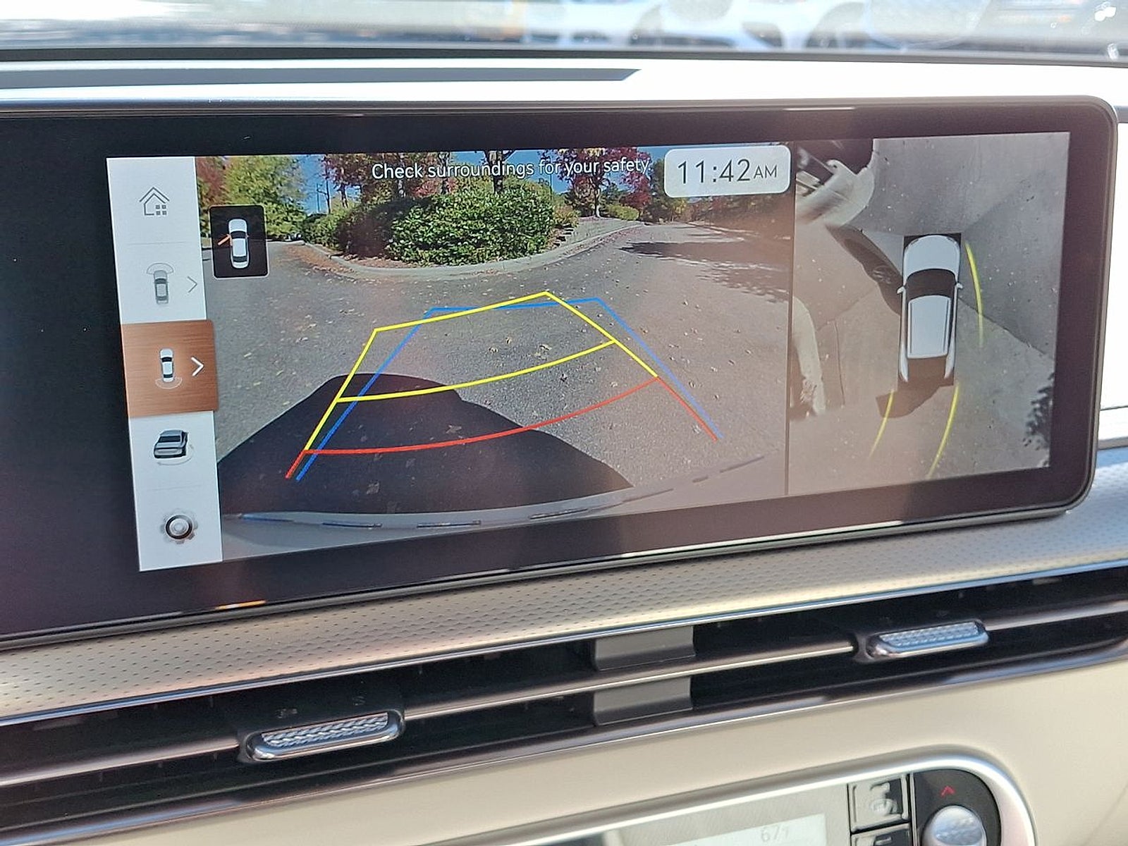 2024 Genesis GV60 Advanced AWD