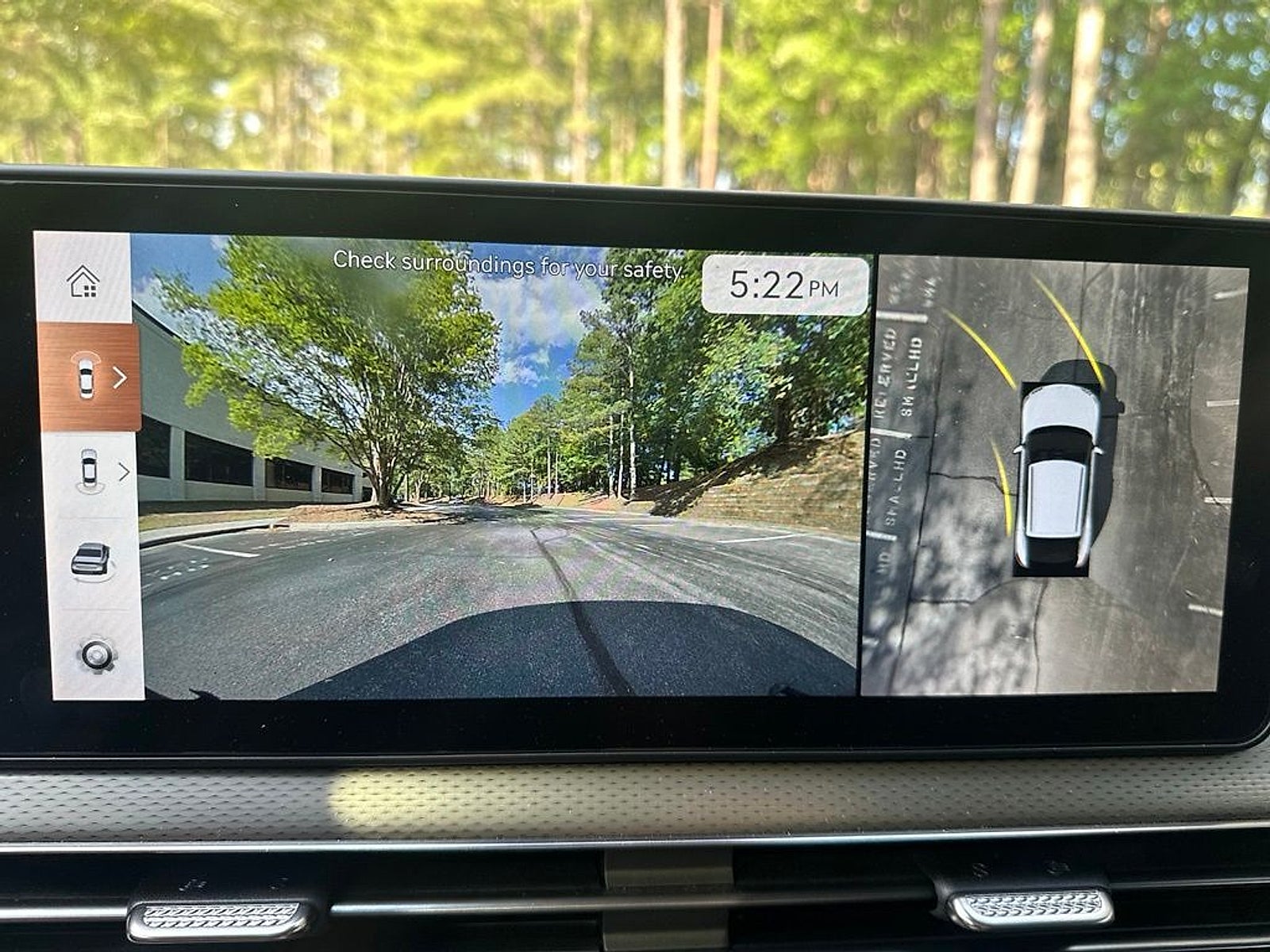 2023 Genesis GV60 Advanced AWD