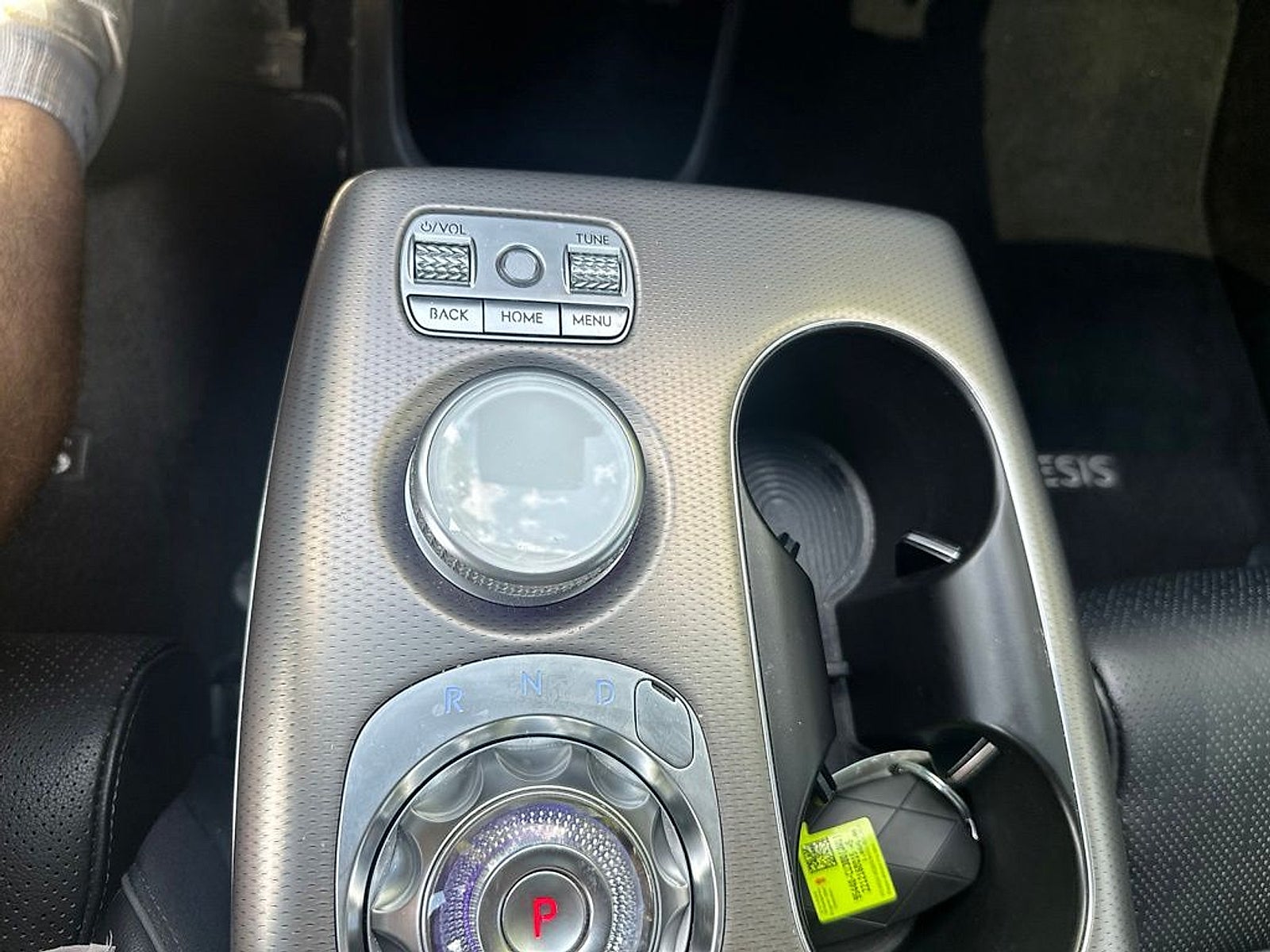 2023 Genesis GV60 Advanced AWD
